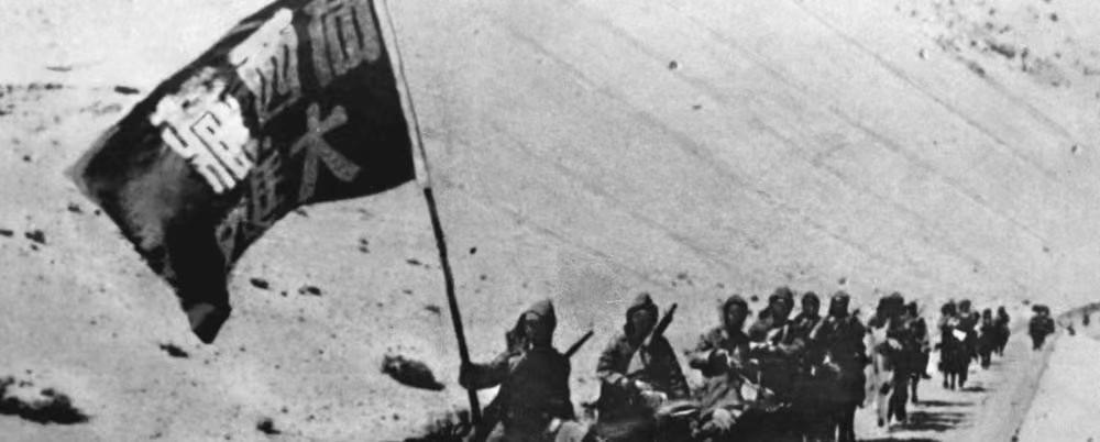 1950年初，中共中央和中央軍委指示西南局擔(dān)負(fù)進(jìn)軍西藏的任務(wù)。重慶制藥廠(西南藥業(yè)的前身)接受西南軍區(qū)后勤部軍藥處為解放西藏所需3000萬(wàn)粒行軍丹的計(jì)劃。全廠職工夜以繼日，按時(shí)完成任務(wù)，受到西南軍區(qū)嘉獎(jiǎng)。.jpg